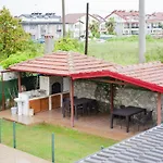 Villa Moon - Tranquil 3br With Private Pool *