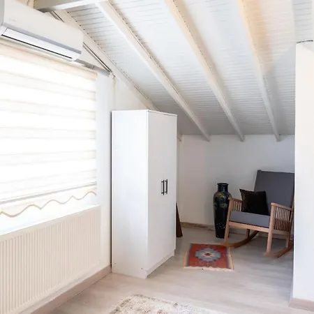 Villa Moon - Tranquil 3br With Private Pool Köyceğiz