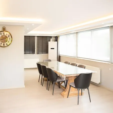 Moon - Tranquil 3br With Private Pool