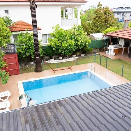 Vilă Moon - Tranquil 3br With Private Pool