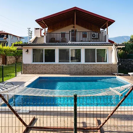 Willa Moon - Tranquil 3br With Private Pool *