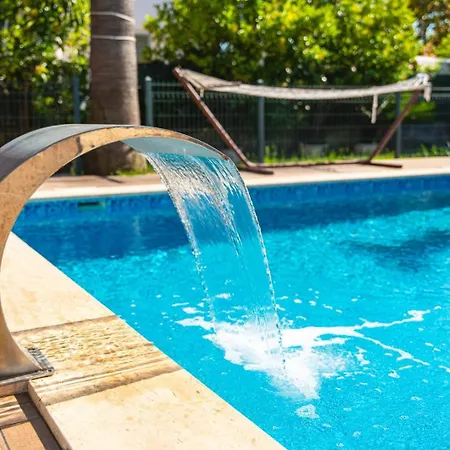 Moon - Tranquil 3br With Private Pool Willa