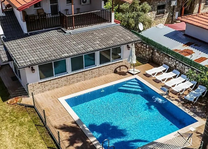 Moon - Tranquil 3br With Private Pool