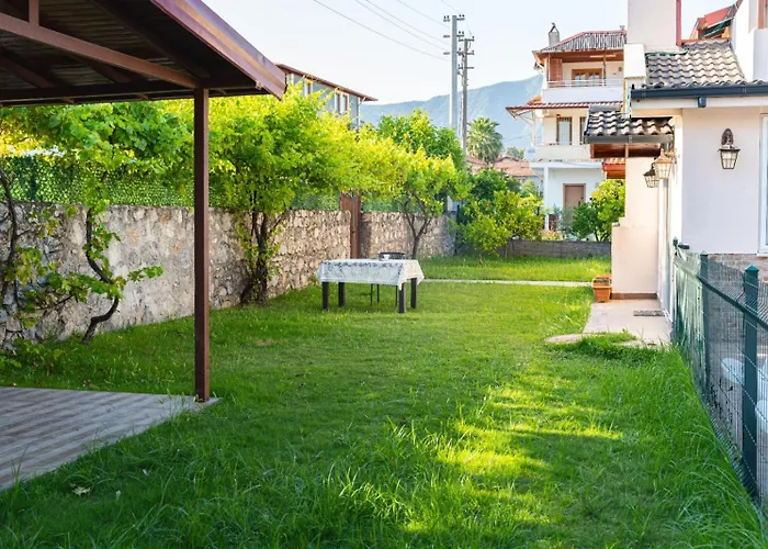 Moon - Tranquil 3br With Private Pool Villa *